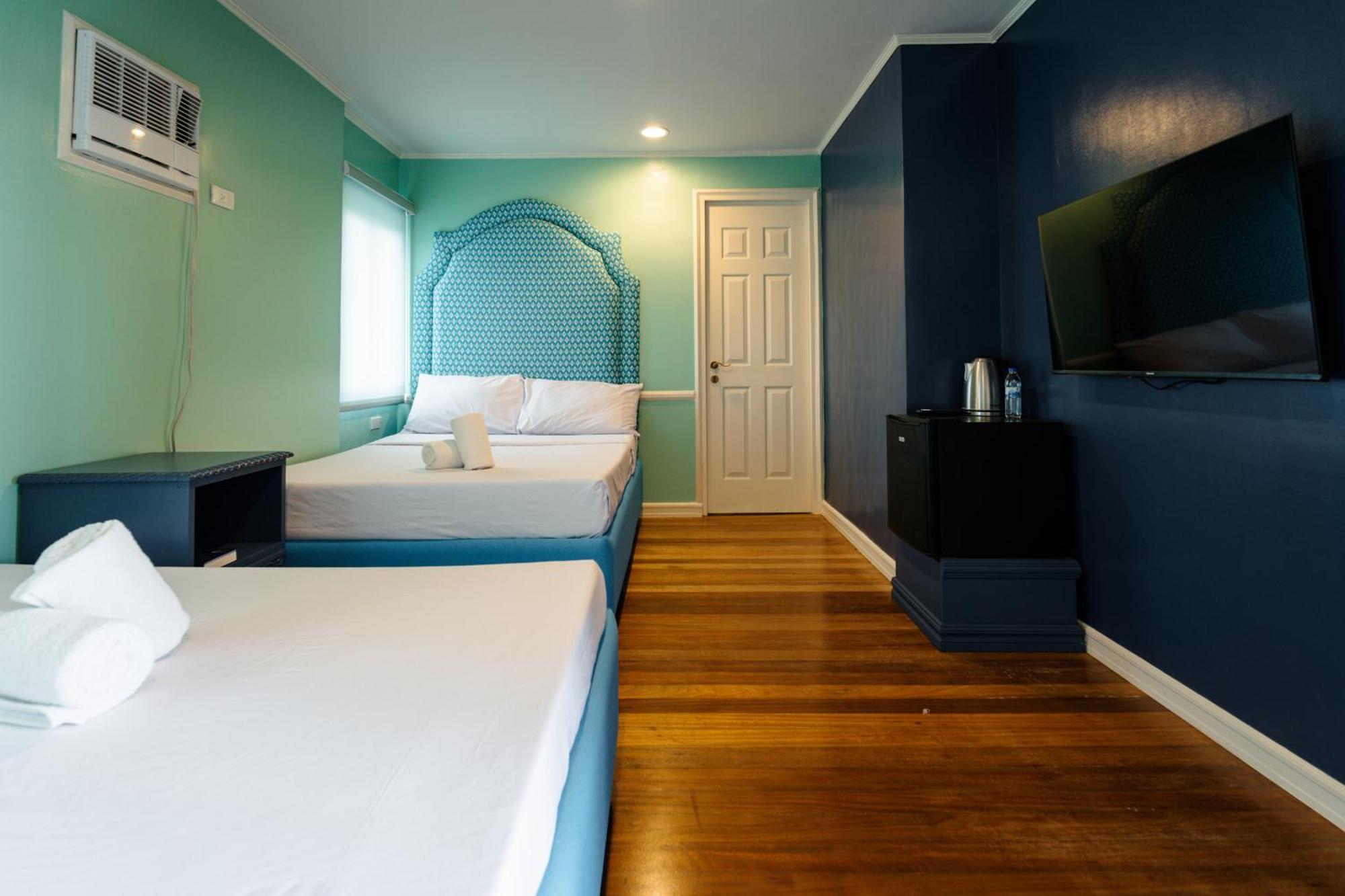 Bed and Breakfast Jacobs Hill Tagaytay Тагайтай Экстерьер фото